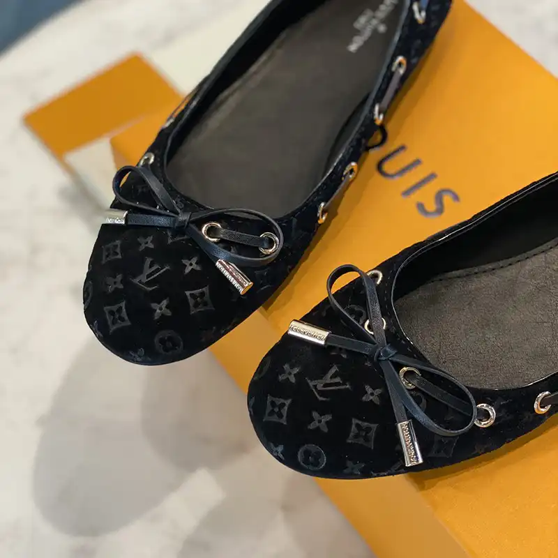 FashionRep LV Shoes 2405SH0013 0127