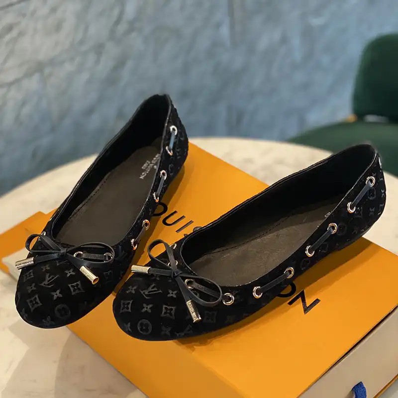 FashionRep LV Shoes 2405SH0013 0127