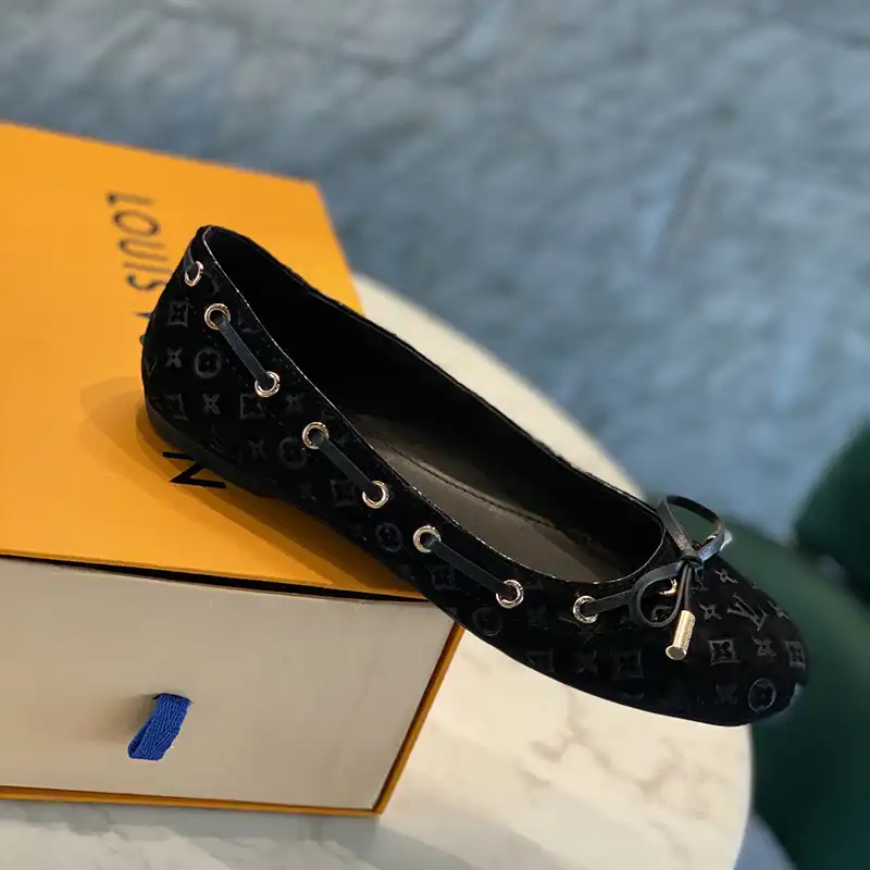 FashionRep LV Shoes 2405SH0013 0127