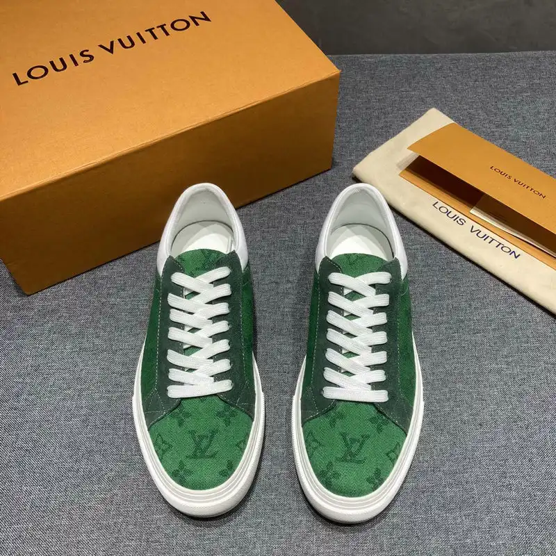 FashionRep LV Shoes 2208PZ0115 0205