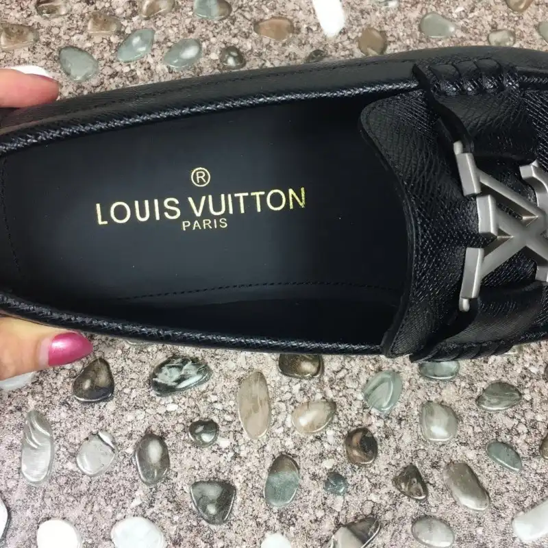 FashionRep LV Shoes 19SH0038 0205