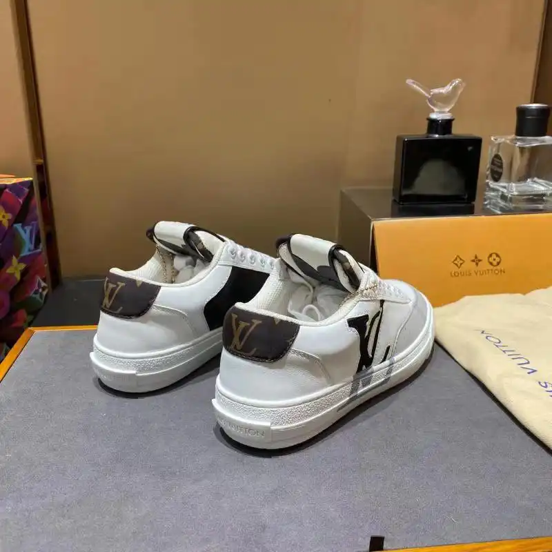 FashionRep LV Shoes 2209MP0017 0201